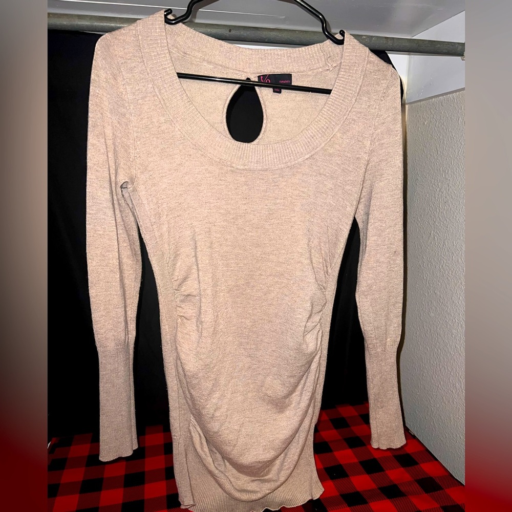 T/O light tan ribbed scoopneck sweater w/ruching sz small